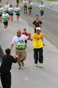 BIB: 2511
                            <button type="button" onclick="openModal(3555021)" class="btn btn-primary btn-sm float-right btn-popup" data-toggle="modal" data-target=".modal-high-quality">
                        <i class="fas fa-shopping-cart"></i> Add to Cart
                    </button>
                                            <button type="button" onclick="isThisMe(3555021, true)" class="btn btn-success btn-sm float-right btn-popup btn-isme hidden" data-toggle="tooltip" data-placement="bottom" title="นี่คือรูปของคุณใช่ไหม คลิกที่นี่เพื่อเอาเข้าอัลบั้ม">
                        <i class="fas fa-plus"></i> Add to album
                    </button>
                    <button type="button" onclick="isThisMe(3555021, false)" class="btn btn-warning btn-sm float-right btn-popup btn-isnotme hidden">
                        <i class="fas fa-ban"></i> Remove from album
                    </button>